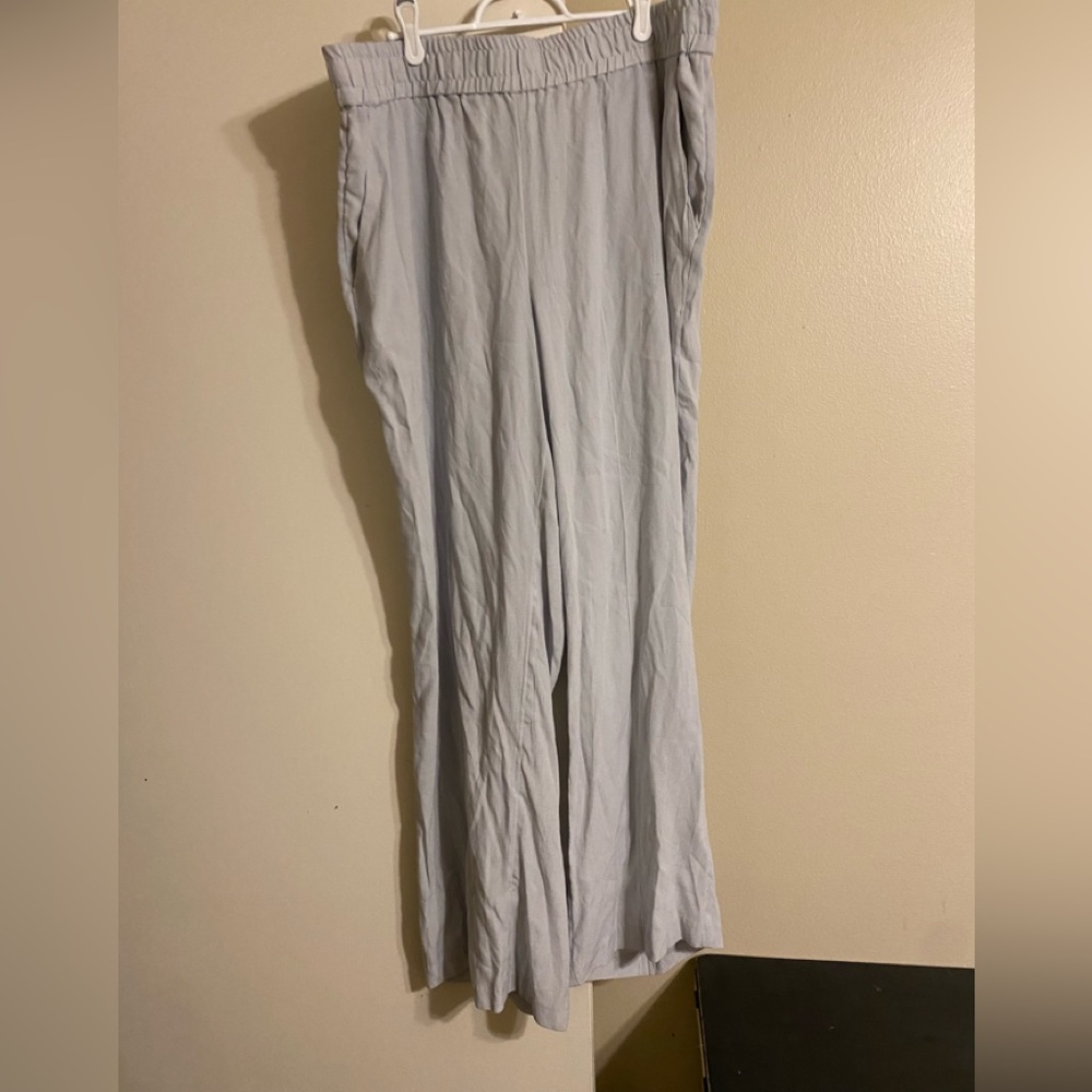 Wide leg pants